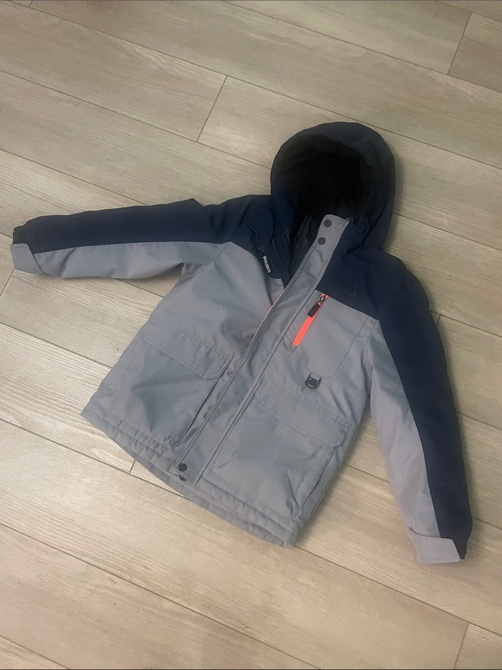 Gerry brand Gray and Navy heavy winter coat, size 10/12, medium
